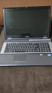 Samsung RF711. 17.3", 2,3����, ��� 2048 ��, ���� 512���, WiFi: 1, Bluetooth: 1, ����������� �� 1��. ����