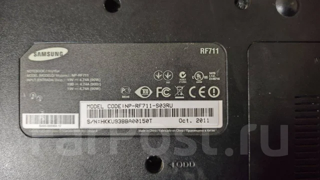 Samsung RF711. 17.3", 2,3����, ��� 2048 ��, ���� 512���, WiFi: 1, Bluetooth: 1, ����������� �� 1��. ����