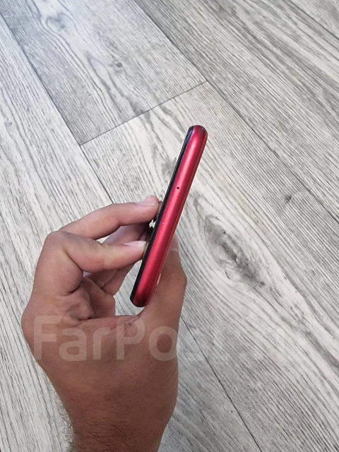 Honor 8X. �/�, 64 ��, �������, 3G, 4G LTE, NFC ����