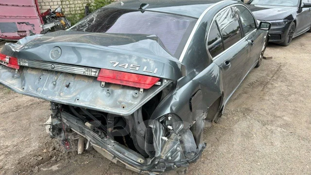 BMW 7-Series. N62B44A ����