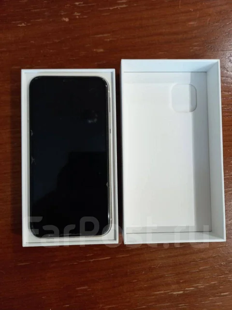 Apple iPhone 11. �/�, 64 ��, �����, 4G LTE, ����������, NFC ����