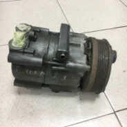 ���������� ������������ Ford Mondeo 3. Mazda Tribute 1440188 ����
