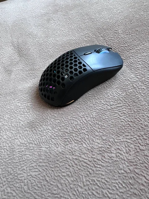 Asus TUF Dash F15. ��� 16 ��, WiFi: 1, Bluetooth: 1 ����