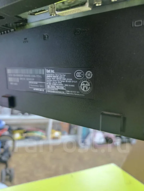Dell. 23" ����