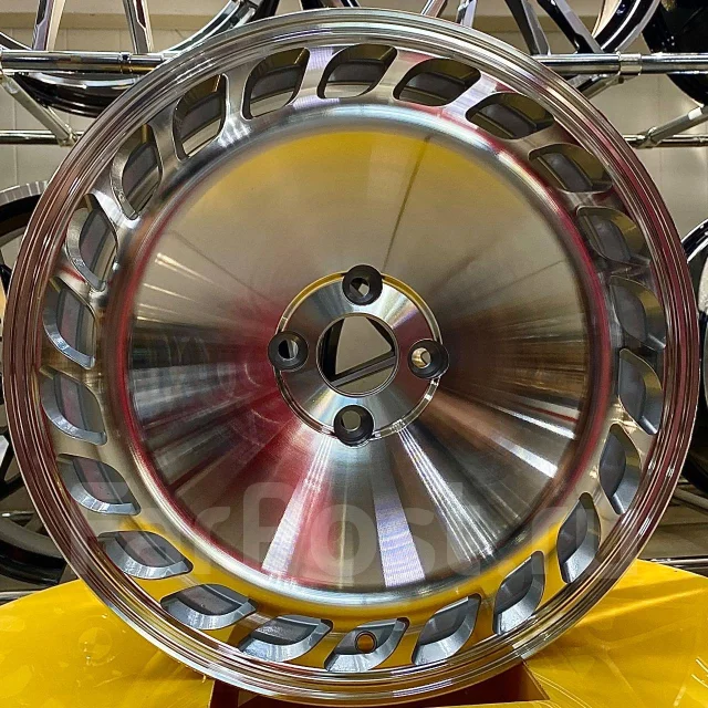 Messer. 7.5x17", 4x100, ET35, �� 67,1���. ����