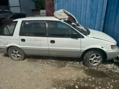 Mitsubishi Chariot. EN33W, 4G63 ����