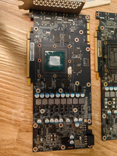 GeForce GTX 1070 ����