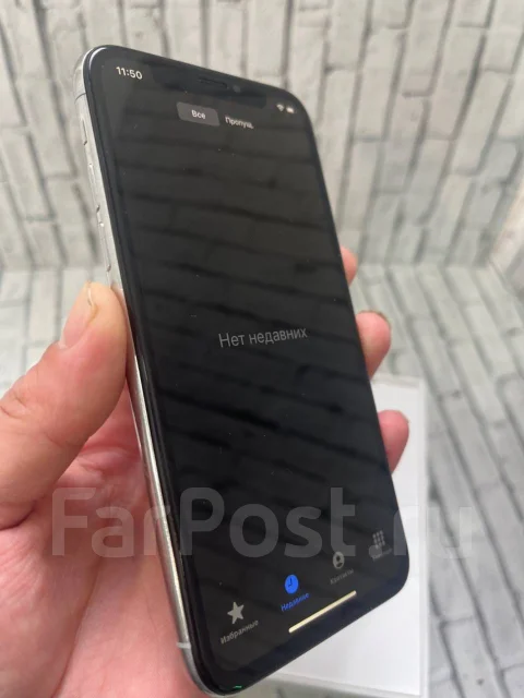 Apple iPhone X. �/�, 64 ��, �����, 4G LTE ����