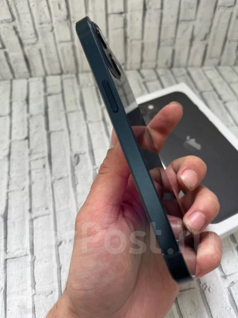 Apple iPhone 13. �/�, 128 ��, ������, 4G LTE, Dual-SIM ����
