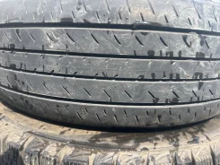 Yokohama BluEarth E51. ������, �/�, ����� 40 % ����