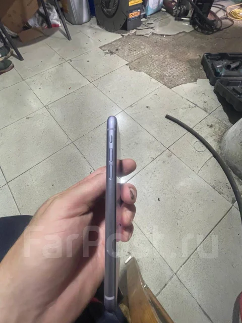 Apple iPhone 11. �/�, 128 ��, 4G LTE, ����������, NFC ����