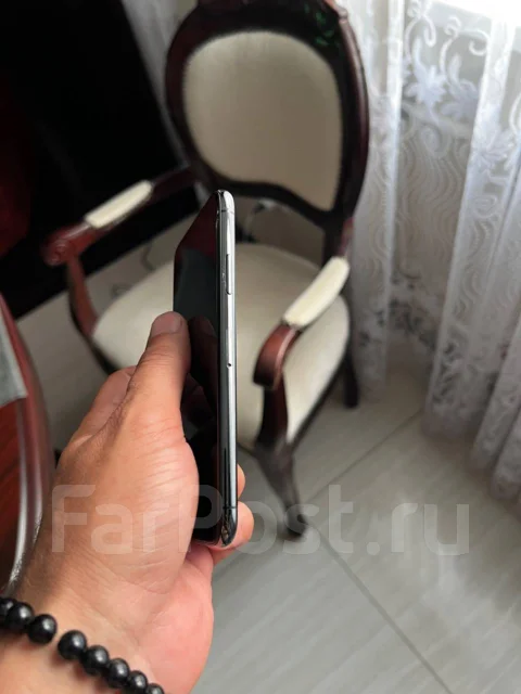 Apple iPhone X. �/�, 64 ��, ������, 3G, 4G LTE, NFC ����