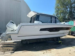 Jeanneau Merry Fisher. 2024 ���, ����� 10,5��., ��������� ���������, 600��.�., ������ ����