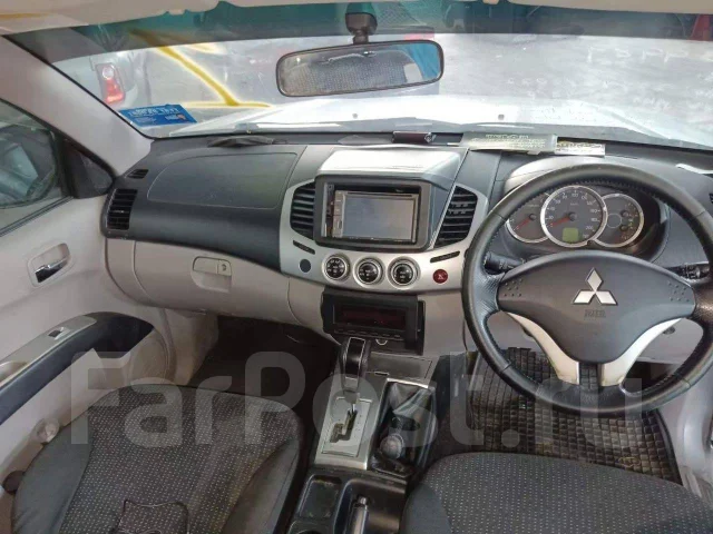 Mitsubishi L200. KB4T, 4D56U ����