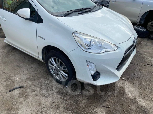 Toyota Aqua. NHP10, 1NZFXE ����