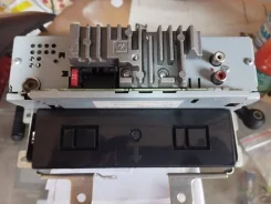 Pioneer MVH-390BT ����