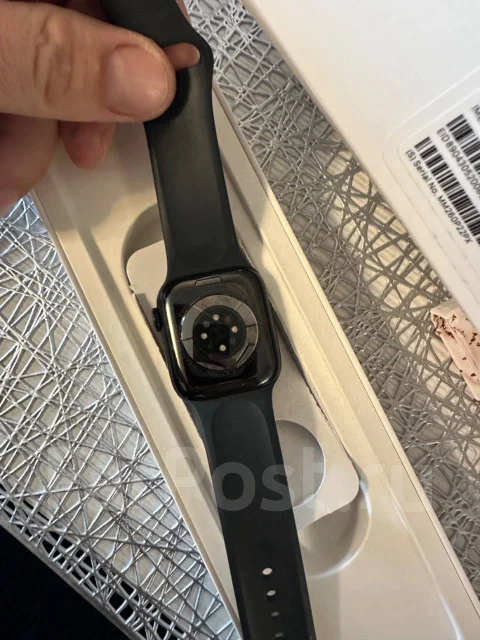 Apple Watch Series 8 ����