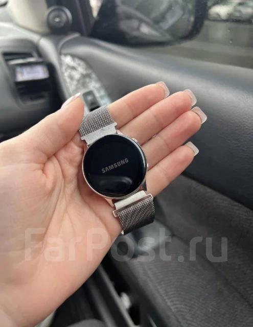 Samsung Galaxy Watch Active ����