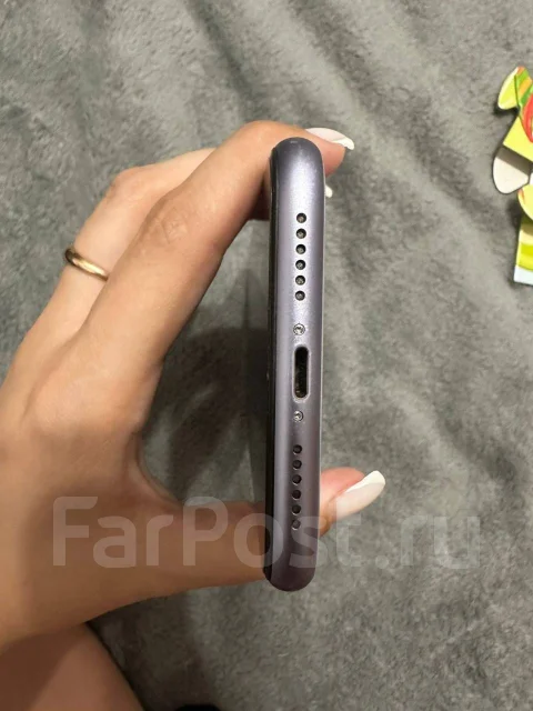 Apple iPhone 11. �/�, 64 ��, ����������, 4G LTE, 5G ����