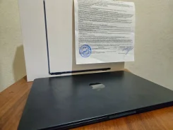 Apple MacBook Air. 13", ��� 8 ��, ���� 256���, WiFi: 1, Bluetooth: 1, ����������� �� 10��. ����