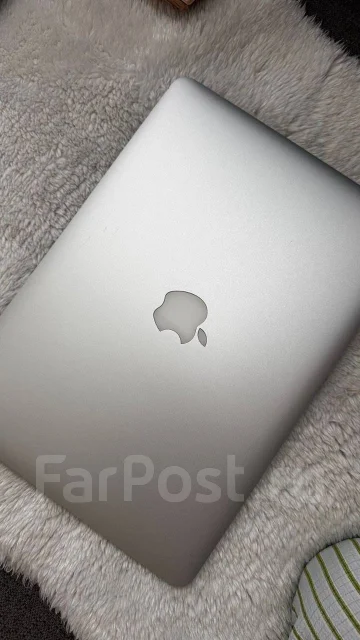 Apple MacBook Air 13 2017 Mid. 13", 1,8����, ��� 8 ��, ���� 128���, WiFi: 1, Bluetooth: 1 ����