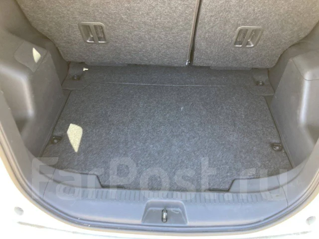 Toyota Ractis. SCP1000052916, 2SZFE ����