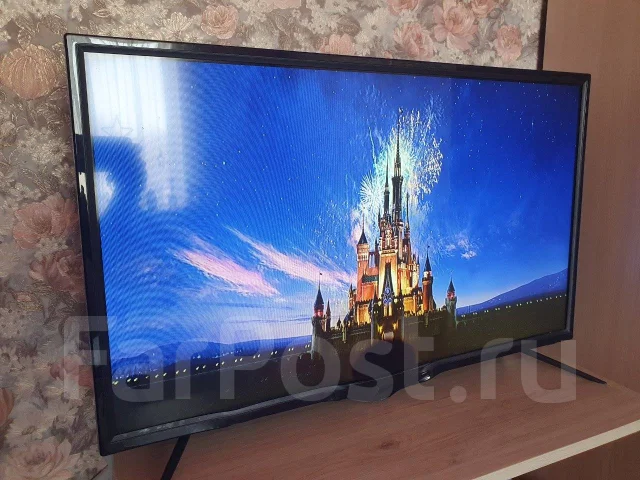 DEXP H32D8000Q. LED ����
