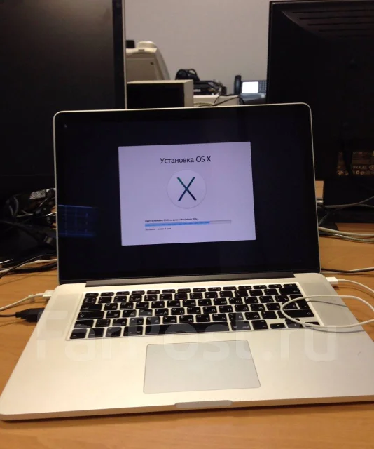 Apple MacBook Pro 15 2013 Late. 15", ��� 16 ��, ���� 512���, WiFi: 1, Bluetooth: 1, ����������� �� 5��. ����