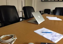 Apple MacBook Pro 15 2013 Late. 15", ��� 16 ��, ���� 512���, WiFi: 1, Bluetooth: 1, ����������� �� 5��. ����