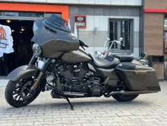 Harley-Davidson CVO Street Glide. 1 923����. ��., ��������, ���������, ������ �� �� ����