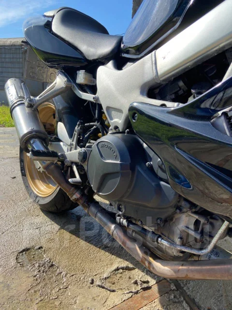 Honda VTR 1000F. 1 000����. ��., ��������, ���������, ������ �� �� ����
