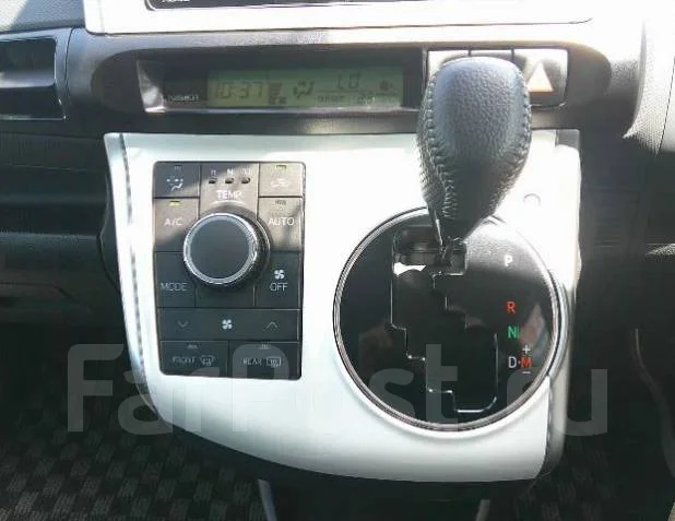 Toyota Wish. ��������, ��������, 1.8 (130��.�.), ������, 26 000����. ��, �/�. ��� ����� �� ������������ ����