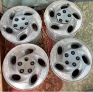 Pontiac. 7.5x16", 5x120 ����