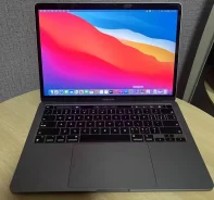 Apple MacBook Pro 13 2020 Late. 13.3", 3,2����, ��� 8 ��, ���� 256���, WiFi: 1, Bluetooth: 1, ����������� �� 6��. ��� ����� �� ������������ ����