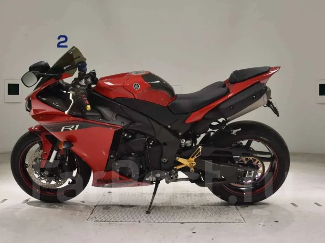 Yamaha YZF-R1, 2017, 999 куб. см. 4х тактный, без пробега, исправен, 35 ...