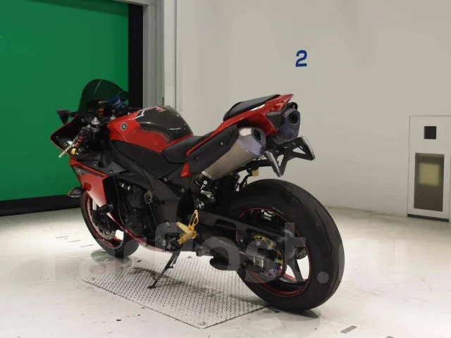 Yamaha YZF-R1, 2017, 999 куб. см. 4х тактный, без пробега, исправен, 35 ...