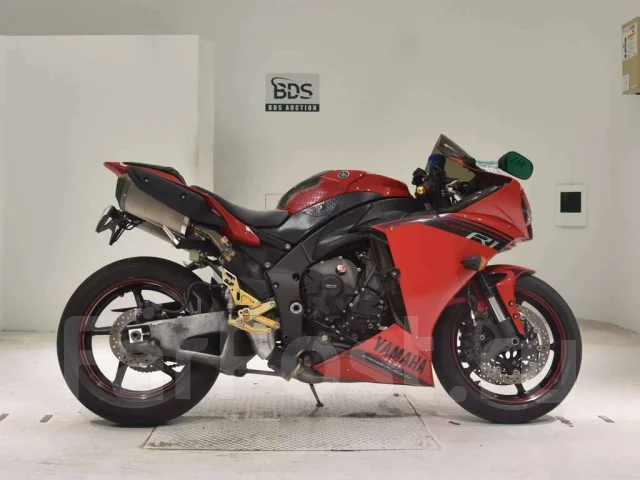 Yamaha YZF-R1, 2017, 999 куб. см. 4х тактный, без пробега, исправен, 35 ...