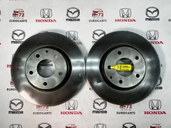 ����� ��������� �������� Mazda 3 BM(BN) 2013-2019 B45G33251A ����