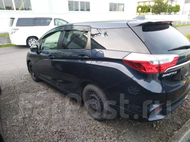 Honda Shuttle. GP7, LEB ����