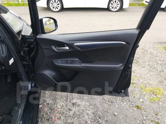 Honda Shuttle. GP7, LEB ����