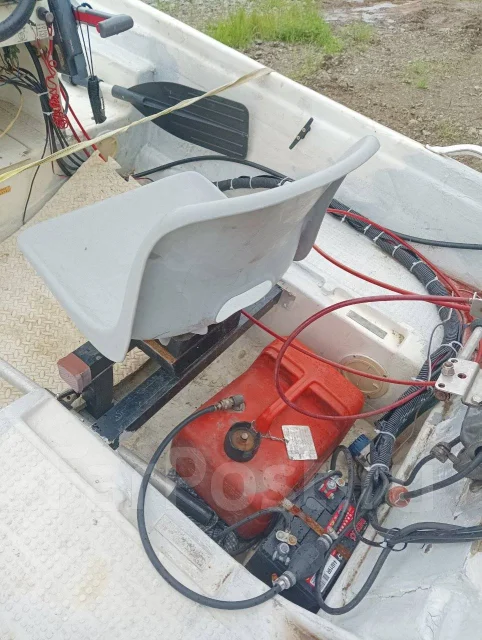 Yamaha. 1998 ���, ����� 3,3��., ��������� ���������, 9,8��.�., ������ ����