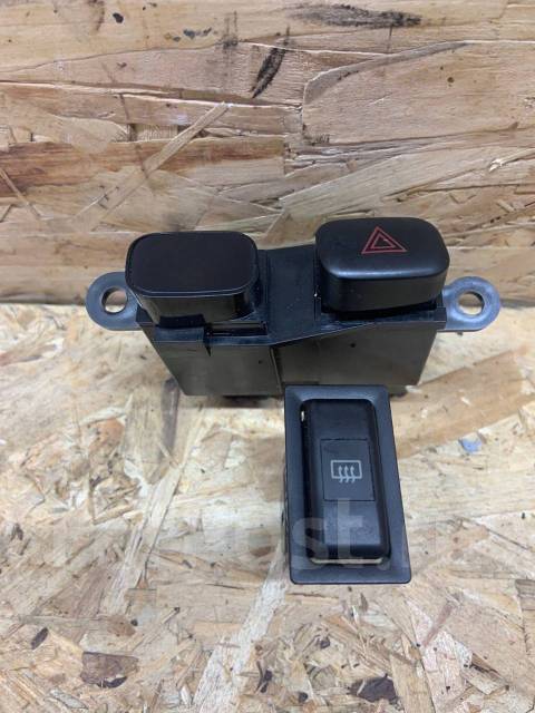 Кнопка обогрева стекла Toyota Corolla Levin, Trueno, AE111, 4AGE купить ...