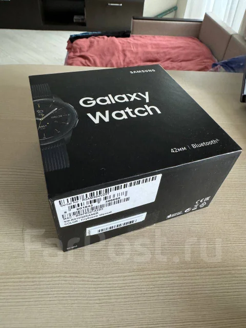 Samsung Galaxy Watch. NFC, IP68 ����