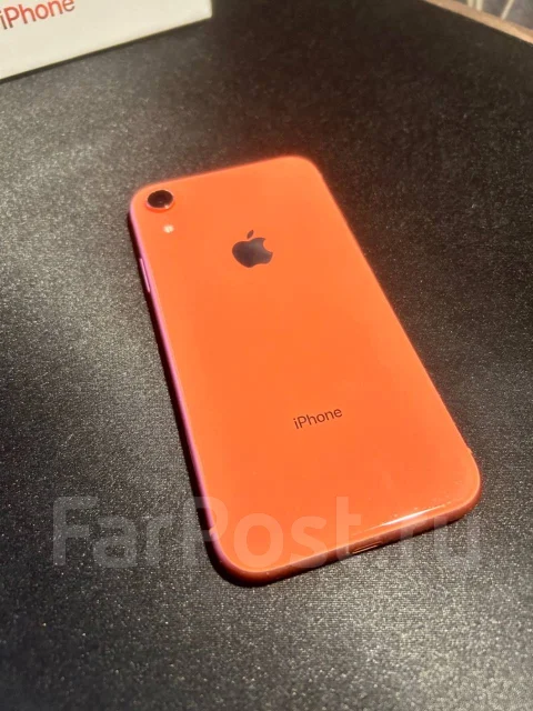 Apple iPhone Xr. �/�, 64 ��, �������, 3G, 4G LTE, NFC ����