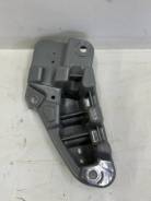   Toyota Land Cruiser 2015-2021 8111860K10 200,   8111860K10 