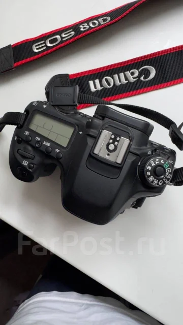 Canon EOS 80D Body ����