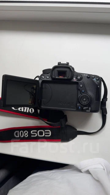 Canon EOS 80D Body ����