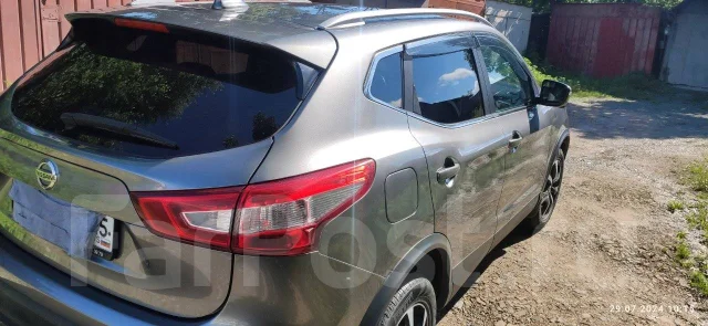 Nissan Qashqai. ��������, 4wd, 2.0 (144��.�.), ������, 97 300����. �� ����