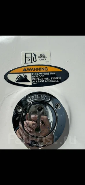 Bayliner. 2001 ���, ����� 7,37��., ��������� ������������, 162��.�., ������ ����