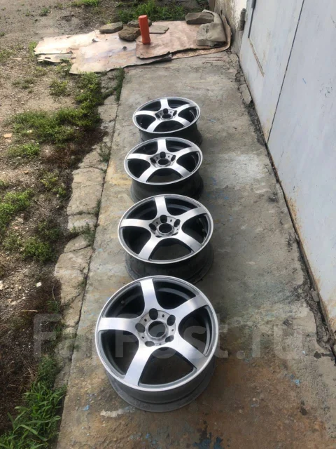 4 Racing. x15", 5x114.3 ����